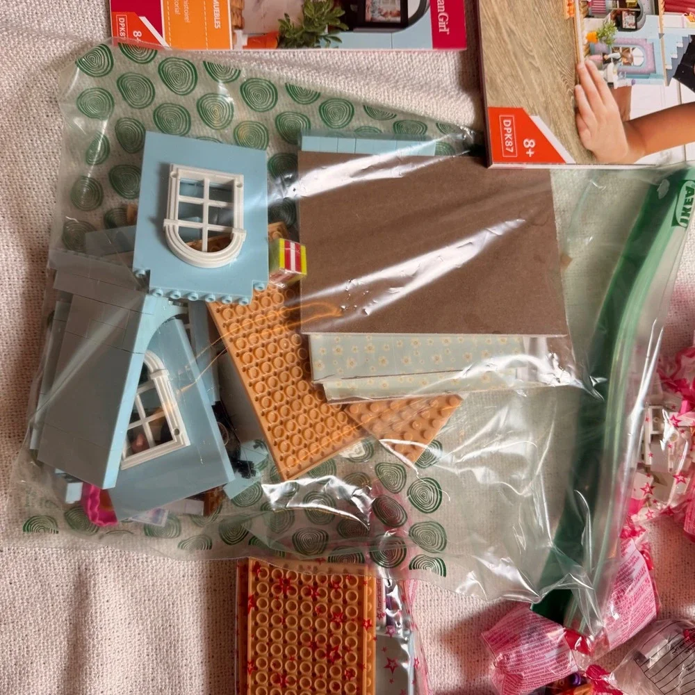 Mega Construx American‎ Girl Grace's 2‑in‑1 Buildable Home Set - AS IS